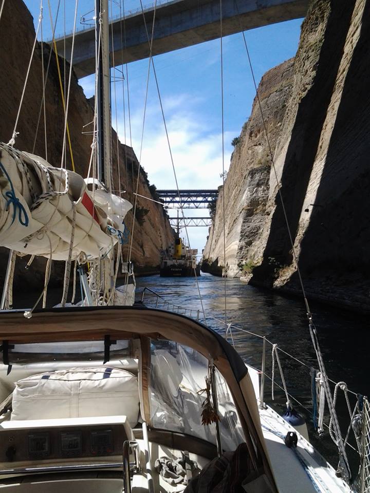 800 miglia dalla terraferma